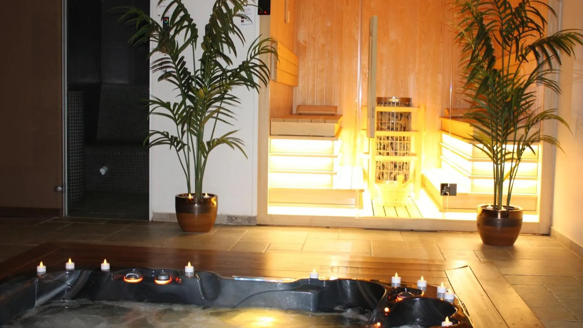 L'Apotheose, Gite Bien-Etre Avec Jacuzzi, Sauna, Hammam Lieuron 0*,  France